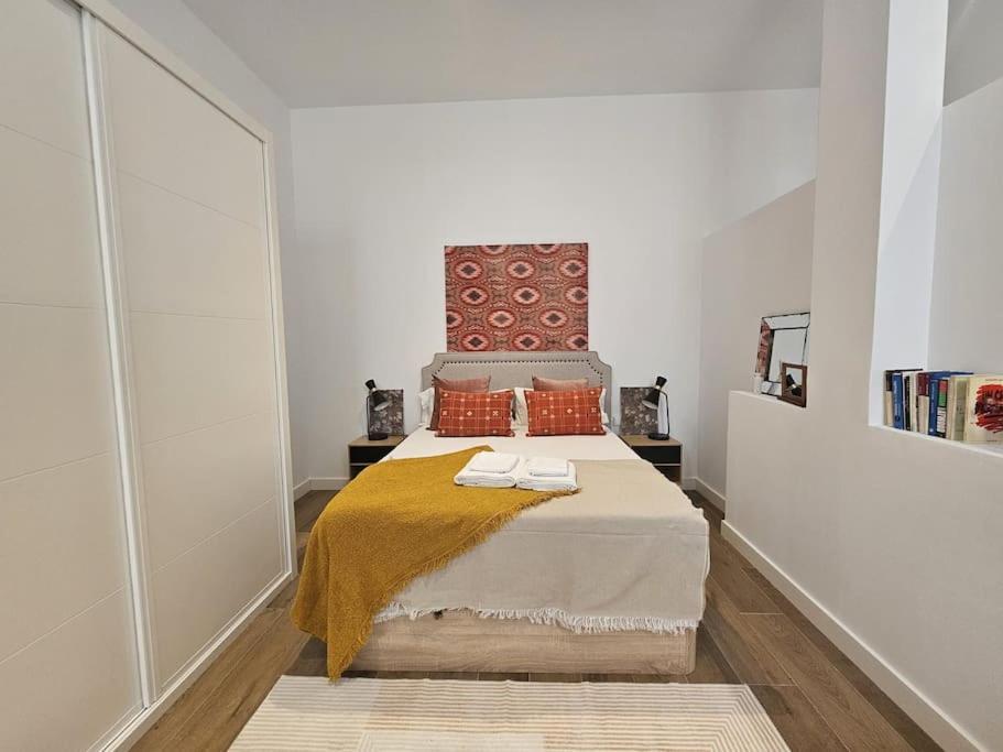 The Gabriels Con Terraza Appartement Madrid Buitenkant foto